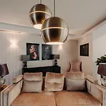 By Ihg 4*