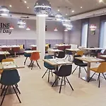 By Ihg 호텔 4*
