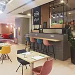 Hotel By Ihg