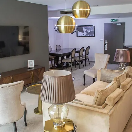 By Ihg 4* Трнава