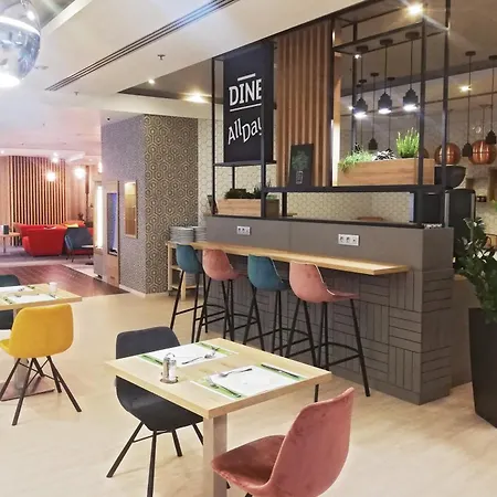 By Ihg Отель