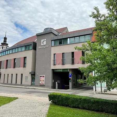 Hotel By Ihg