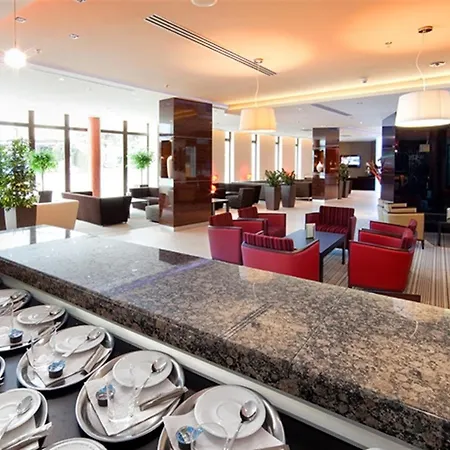 By Ihg מלון 4*